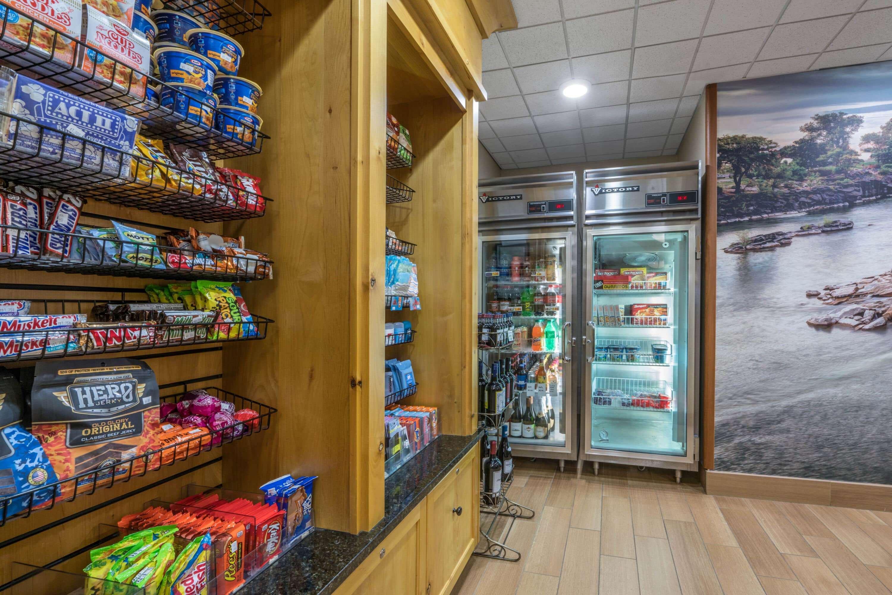 爱达荷福尔斯温德姆拉昆塔套房酒店 外观 照片